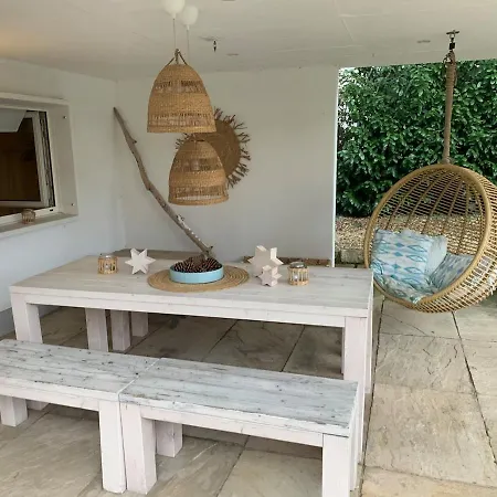 Komfortable Fuer Bis Zu 6 Personen In Rheinnaehe,messe,phantasialand *