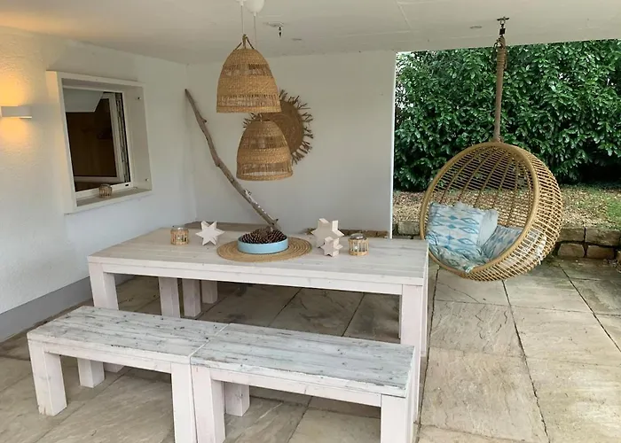 Komfortable Fuer Bis Zu 6 Personen In Rheinnaehe,messe,phantasialand *