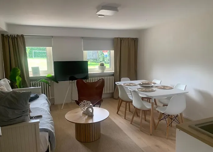 Komfortable Fuer Bis Zu 6 Personen In Rheinnaehe,messe,phantasialand * Bornheim (Rheinland)